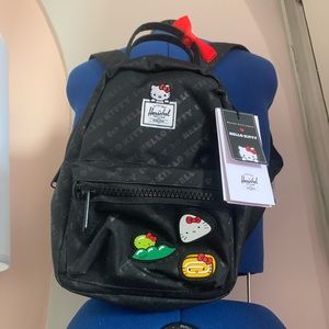 NWT HERSCHEL x HELLO KITTY MINI BACKPACK